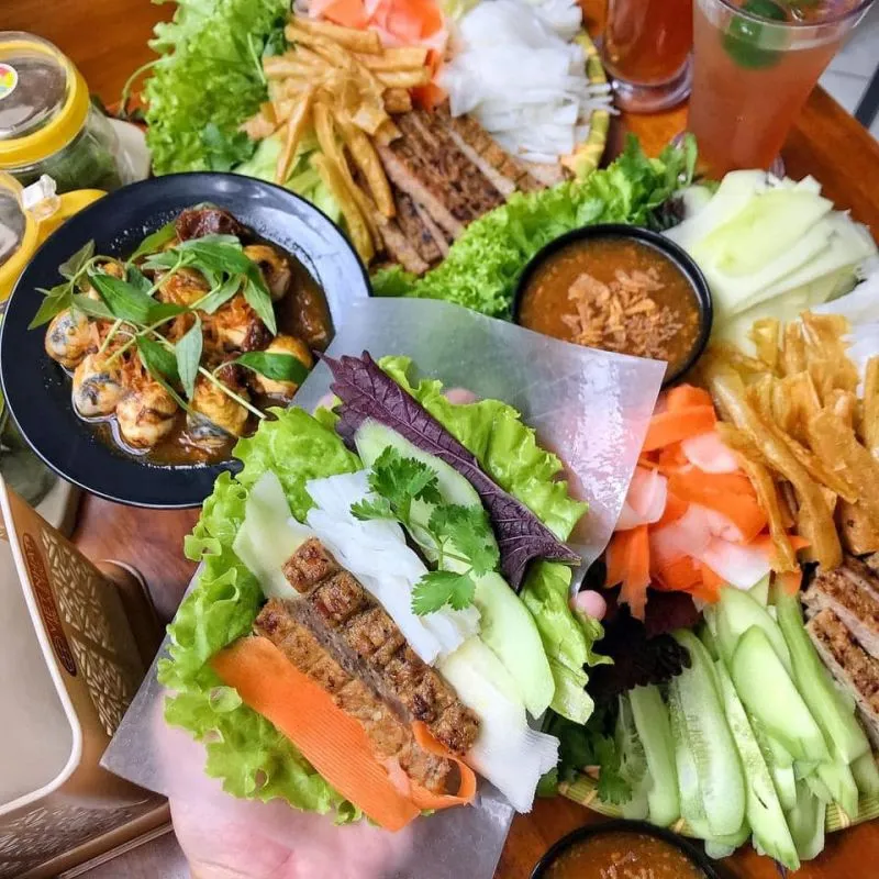 Top 10 Địa chỉ ăn vặt ngon khu vực quận Cầu Giấy, Hà Nội