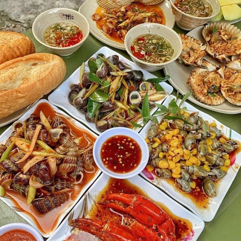 Top 10 Địa chỉ ăn vặt ngon khu vực quận Cầu Giấy, Hà Nội