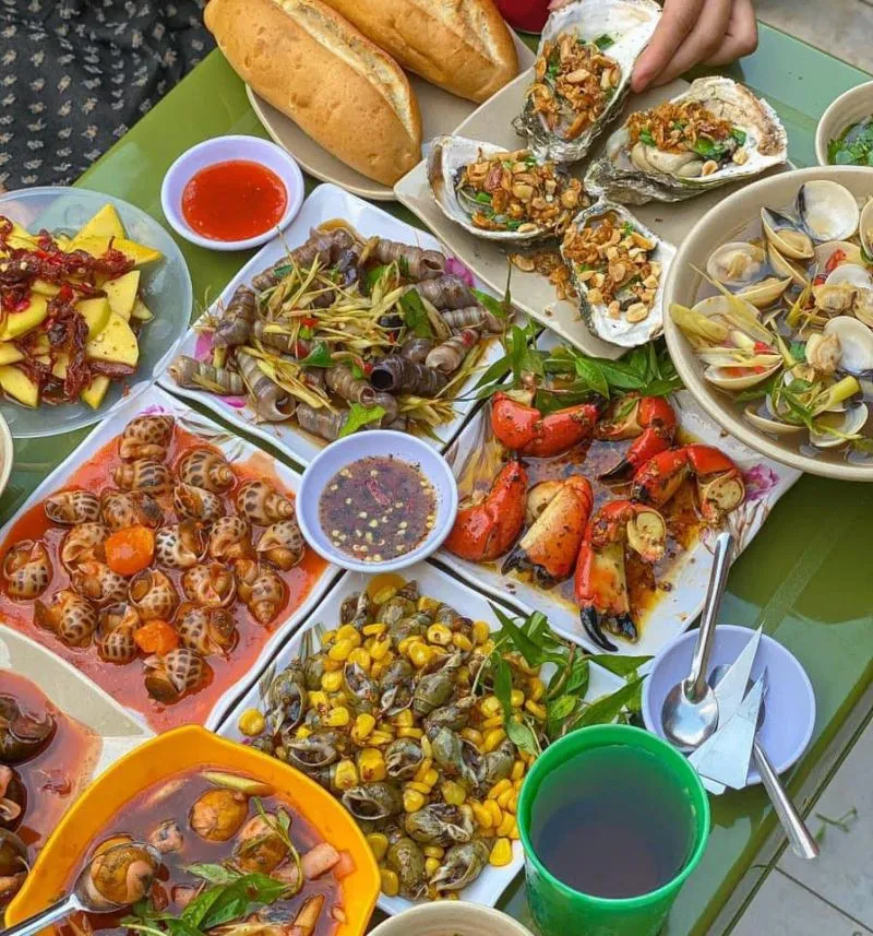 Top 10 Địa chỉ ăn vặt ngon khu vực quận Cầu Giấy, Hà Nội