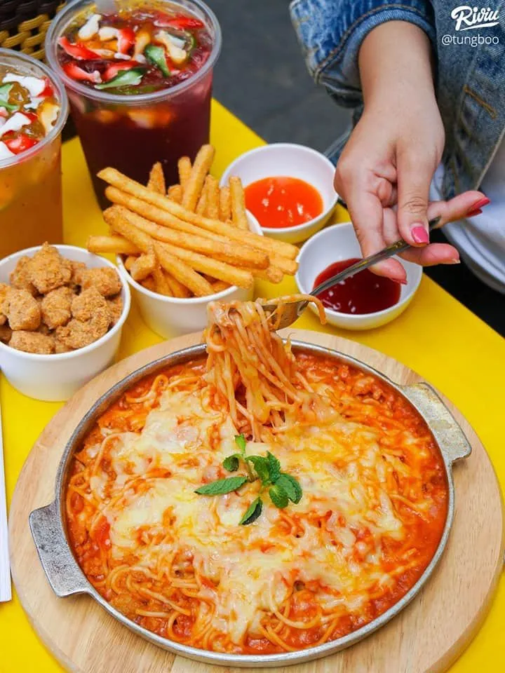 Top 10 Địa chỉ ăn vặt ngon khu vực quận Cầu Giấy, Hà Nội