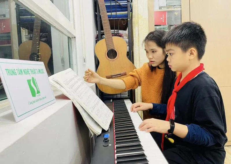 Top 10 Địa chỉ dạy đàn piano uy tín nhất Hà Nội