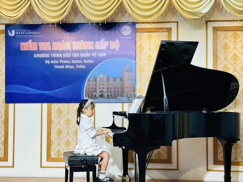 Top 10 Địa chỉ dạy đàn piano uy tín nhất Hà Nội