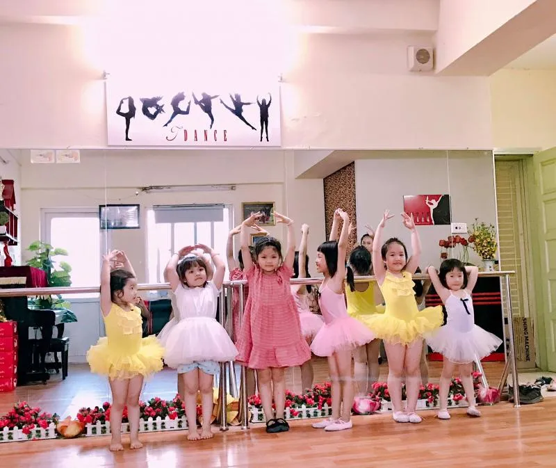 Top 10 Địa chỉ học múa uy tín nhất cho trẻ tại Hà Nội