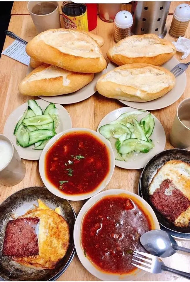 Top 10 Quán ăn ngon nhất trên phố Thái Thịnh, Hà Nội