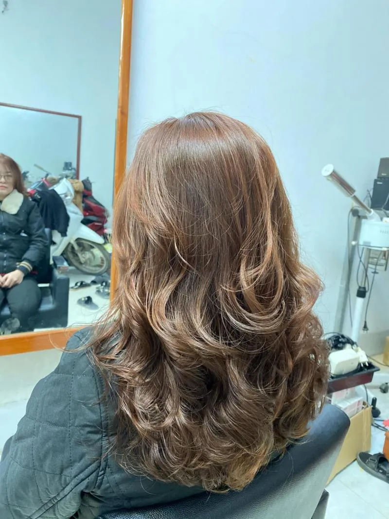 Top 10 Salon làm tóc đẹp và uy tín nhất huyện Quốc Oai, Hà Nội