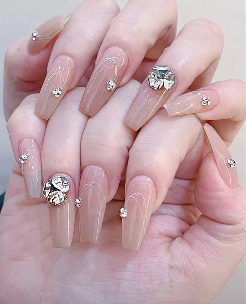 Top 10 Tiệm làm nail đẹp và chất lượng nhất quận Long Biên, Hà Nội