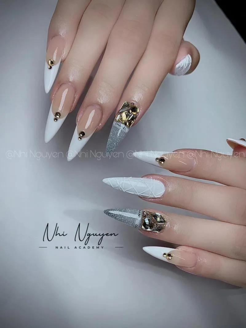 Top 10 Tiệm làm nail đẹp và chất lượng nhất quận Long Biên, Hà Nội