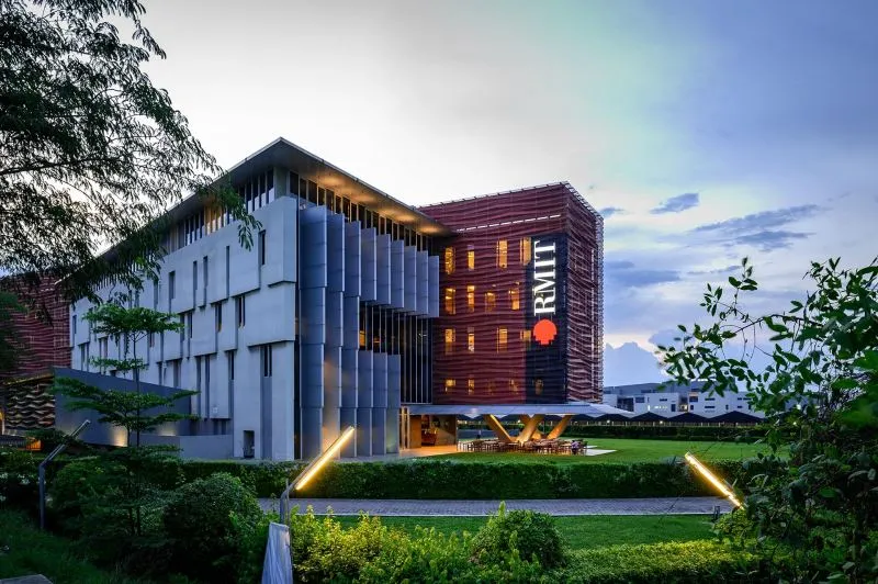 Top 10 Trường Đại học có khuôn viên đẹp nhất tại Hà Nội