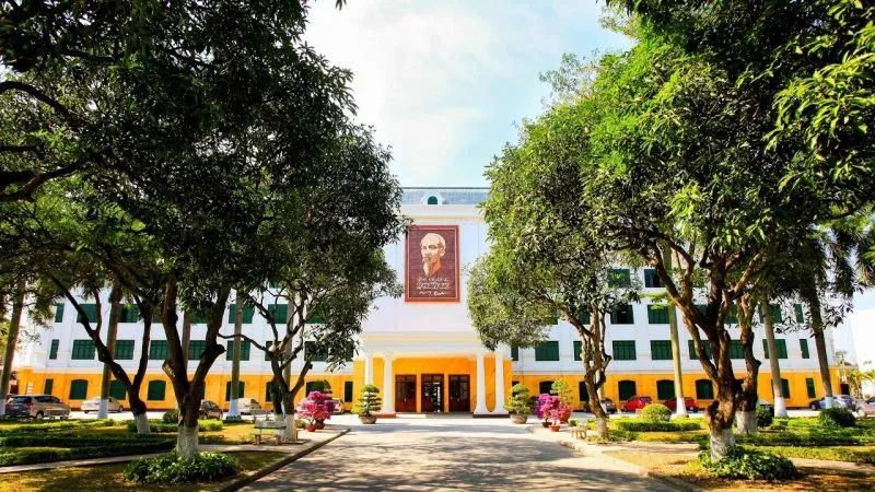 Top 10 Trường Đại học có khuôn viên đẹp nhất tại Hà Nội