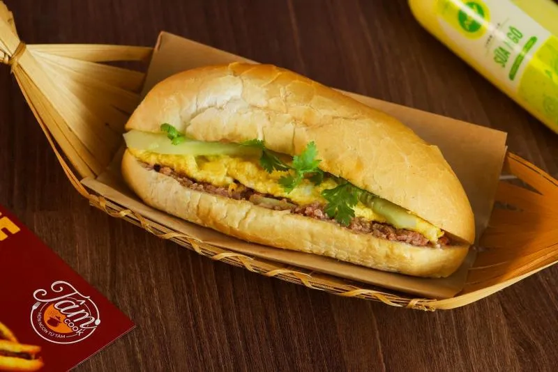 Top 11 Quán bánh mì pate ngon nhất tại Hà Nội