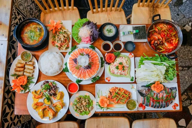 Top 12 Nhà hàng tổ chức tiệc tất niên ngon, giá hợp lý tại Quận Đống Đa, Hà Nội