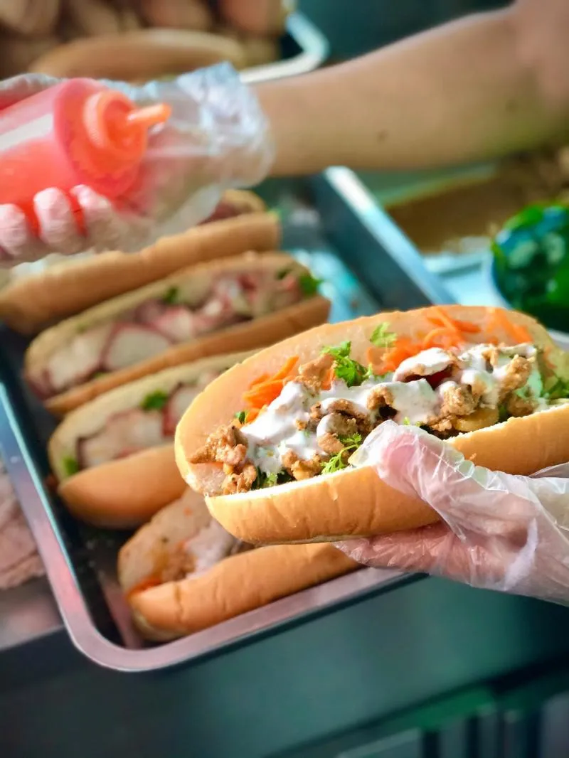 Top 15 Thương hiệu bánh mì nổi tiếng ở Hà Nội
