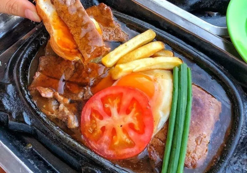 Top 15 Thương hiệu bánh mì nổi tiếng ở Hà Nội
