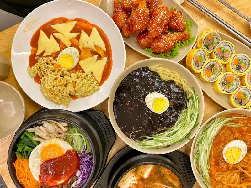Top 16 Quán ăn Hàn Quốc ngon hút khách nhất tại Hà Nội
