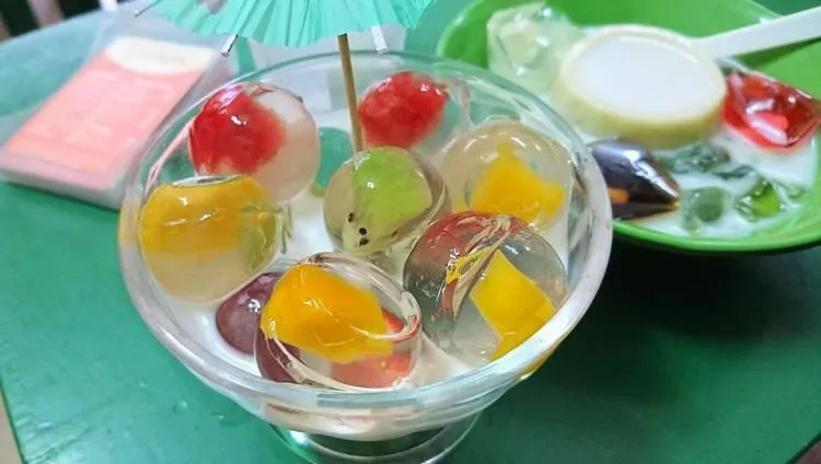 Top 16 thương hiệu quán chè ngon nổi tiếng nhất Hà Nội
