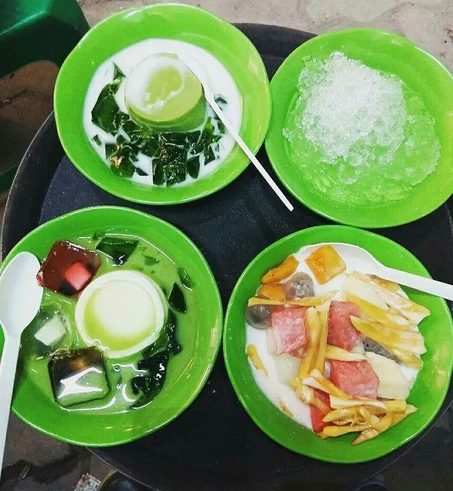 Top 16 thương hiệu quán chè ngon nổi tiếng nhất Hà Nội