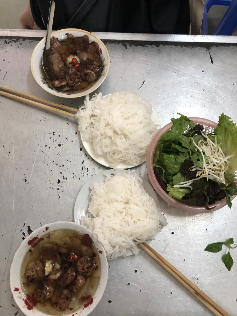 Top 5 Quán bún chả ngon nhất Quận Thanh Xuân, Hà Nội