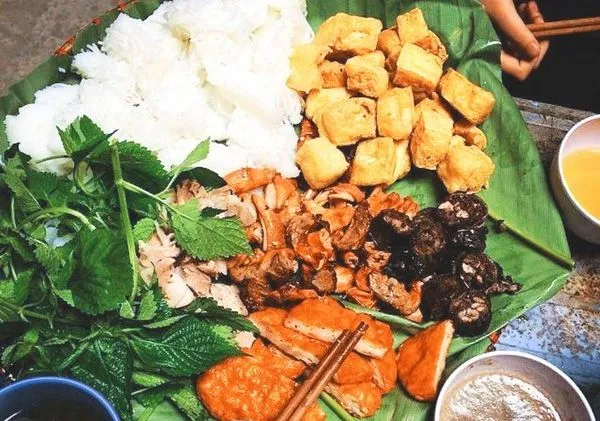 Top 6 Quán bún ngon, sạch nổi tiếng nhất Hà Nội
