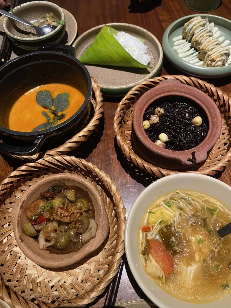 Top 8 Quán ăn ngon nhất trên đường Võ Chí Công, Quận Tây Hồ, Hà Nội