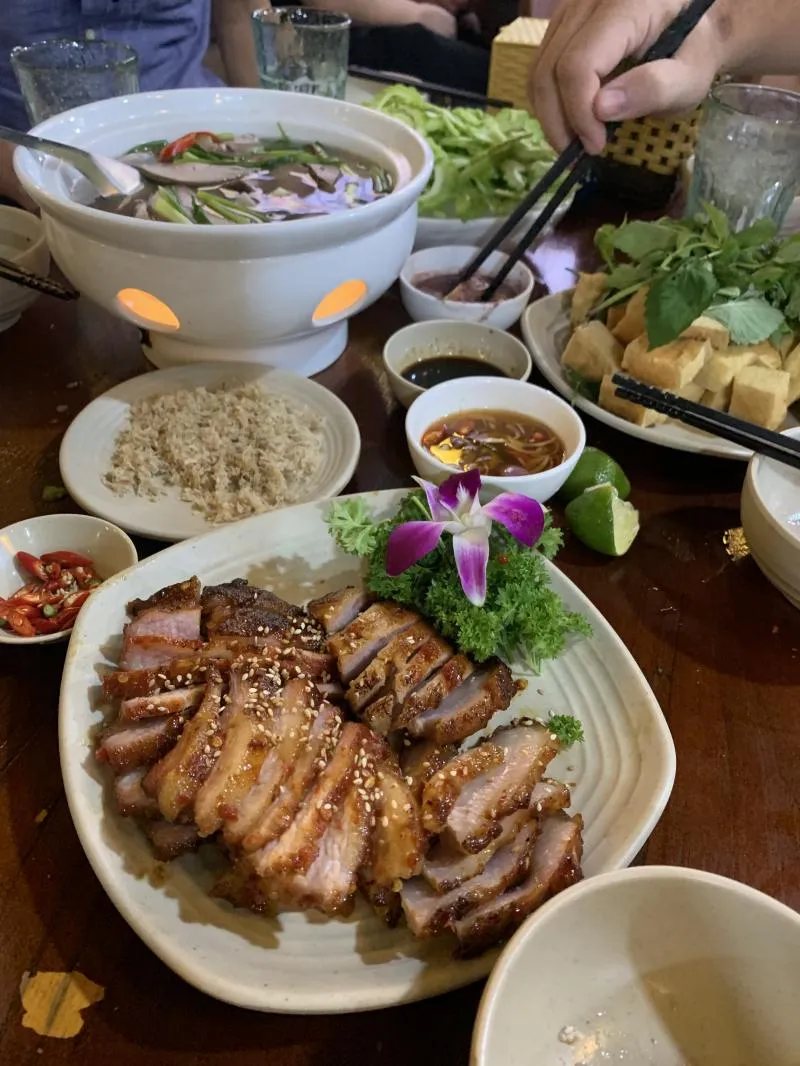 Top 8 Quán ăn ngon nhất trên đường Võ Chí Công, Quận Tây Hồ, Hà Nội