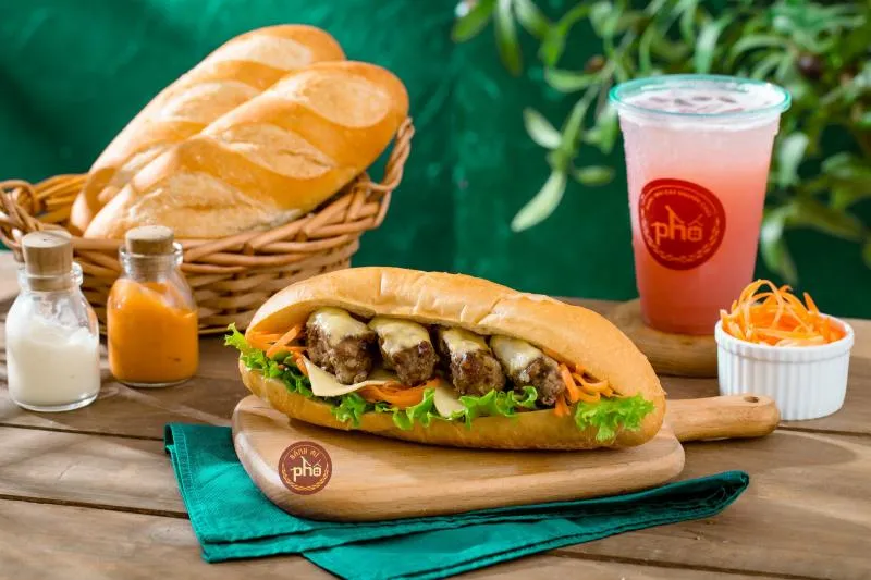 Top 8 Quán bánh mì ngon nhất Quận Hoàn Kiếm, Hà Nội