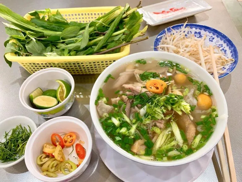 Top 8 Quán phở ngon nhất Quận Đống Đa, Hà Nội