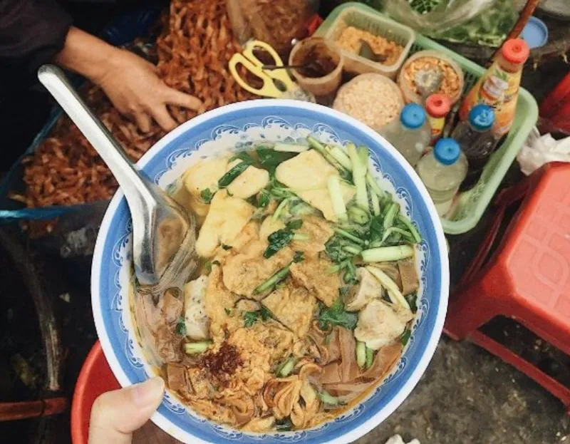 Top 9 Quán ăn ngon trên phố Pháo Đài Láng, Quận Đống Đa, Hà Nội