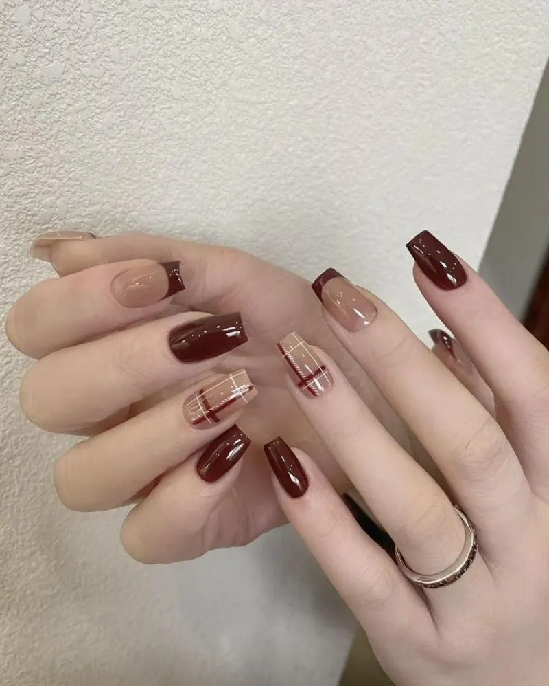 Top 9 Tiệm làm nail đẹp nhất quận Tây Hồ, Hà Nội